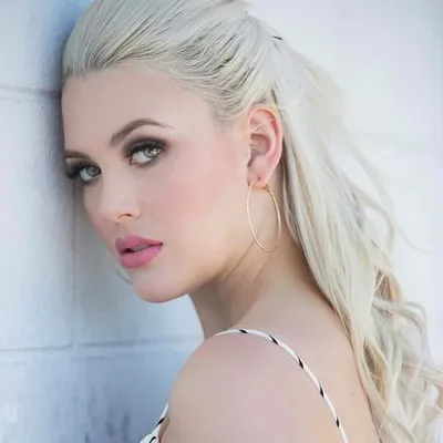 Hailey Reese profile
