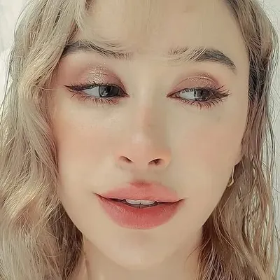itshoneybii ๐พ lifestyle youtuber profile