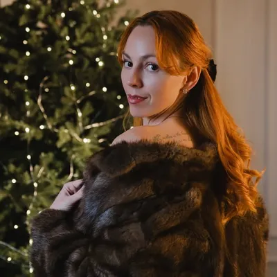 ☾ Genadia Momchilova | GENNI profile