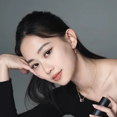 It’s Jcnana 蒨蒨 profile