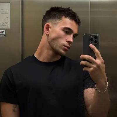 julien brown profile