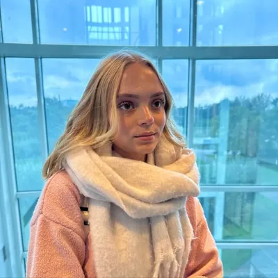 Julia Schæfer profile