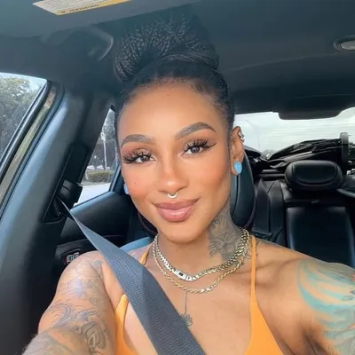Racquel Nicholson profile
