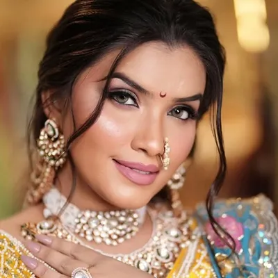 Maahi profile