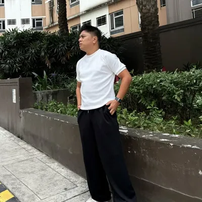 Khym Manalo / Khymmie (in Drag) profile