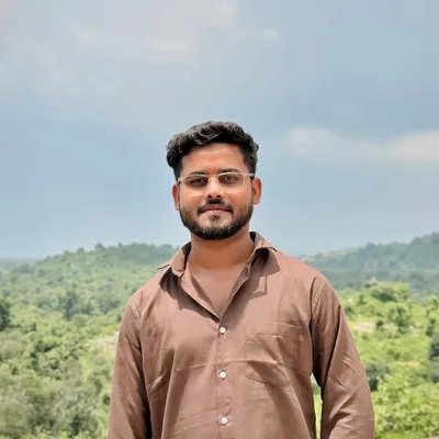 Mayank Saxena profile