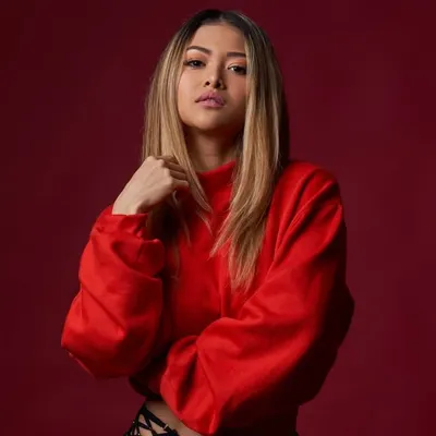 Mónica Lee 🇵🇦 profile