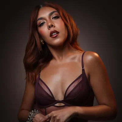 Naomi San profile