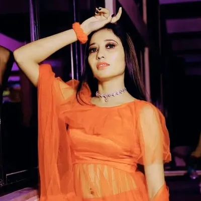 Er_Priya_Meshram👸(kiya) profile