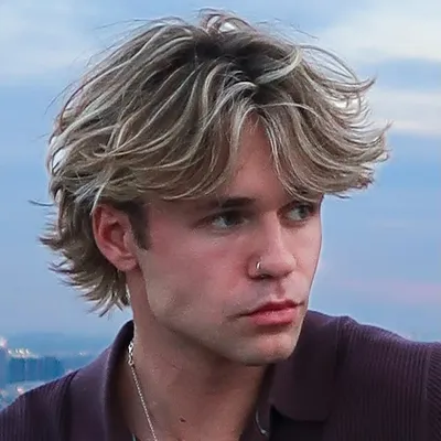 Vik White profile