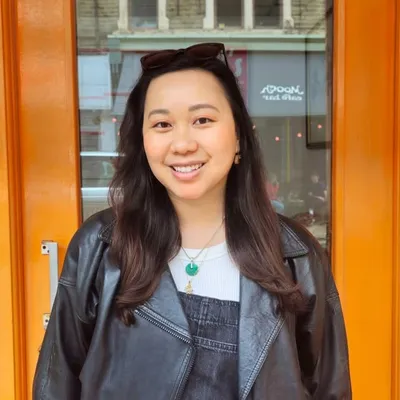Viv Onumah-Yau 邱凯琳 profile