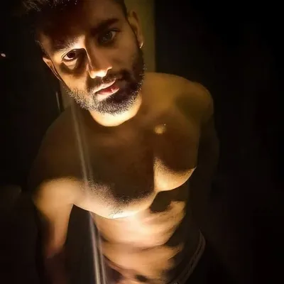 Ronak Arya profile