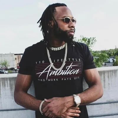 Devin Holt profile