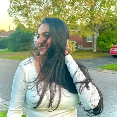 Simieee 🧿🤍 profile