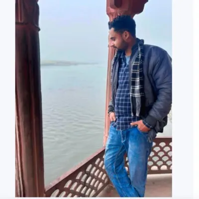 Sharmaji..2310😎 profile