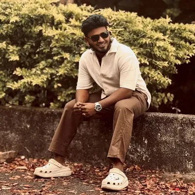 Itzz Mee Sathish profile