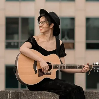 Iva Zavalna ๐บ๐ฆ๐บ๐ธ Ukrainian in Seattle profile