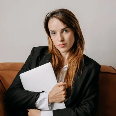 𝐈𝐯𝐚𝐧𝐚 𝐇𝐧𝐲𝐤𝐨𝐯𝐚́ | 𝐔𝐆𝐂| CONTENT MARKETING| RŮST 𝐍𝐀 𝐈𝐍𝐒𝐓𝐀𝐆𝐑𝐀𝐌𝐔 profile