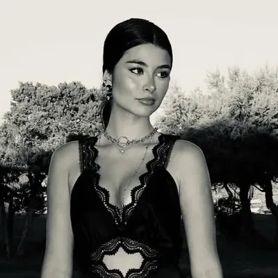 Ivana profile