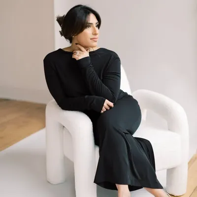 IVANA HICKS profile