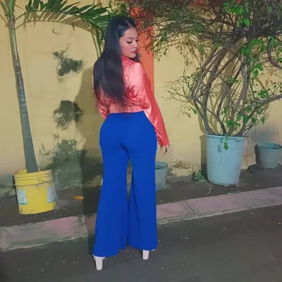 Ivania Lovato profile