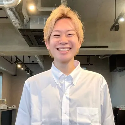 ショートボブ 新宿美容師 岩田康平 40代ショート profile