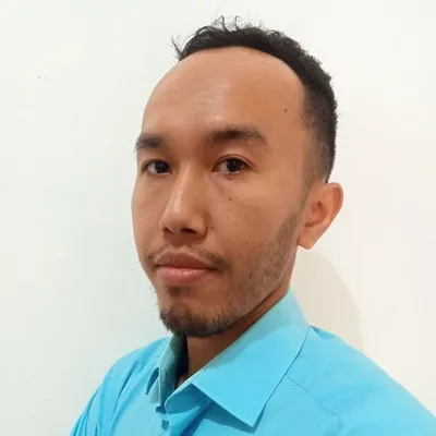 Iyan Riana profile