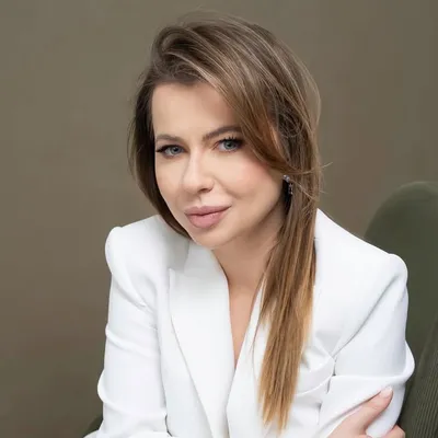 IZABELA BOSSI profile