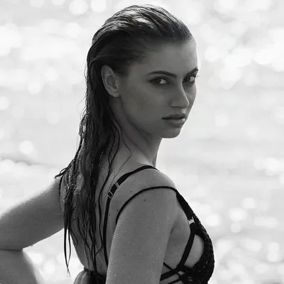 Izabella Ris profile