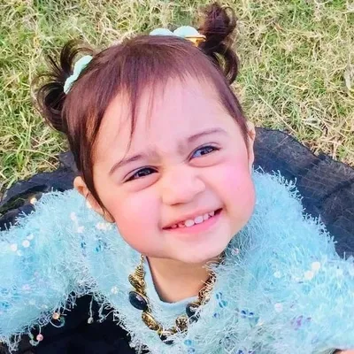 IZZA&Abrish👠ازا & آبی profile