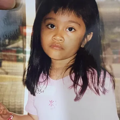 Izza Penat profile