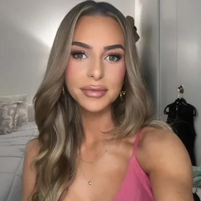 Jaclyn Ann profile