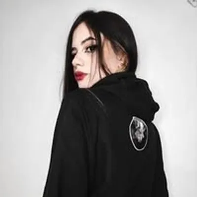 Jade Arruda profile