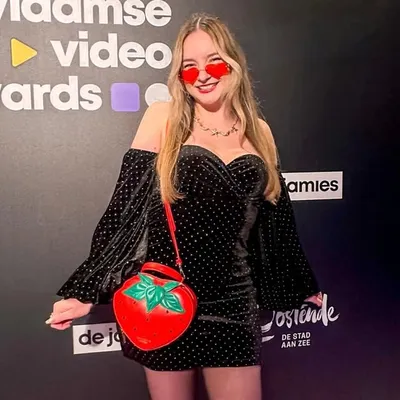 JustJadeš¬ profile