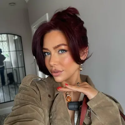 Jade Leanne Robinson profile