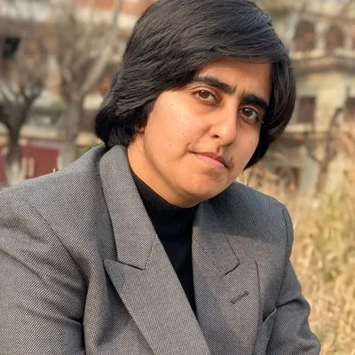 ع profile