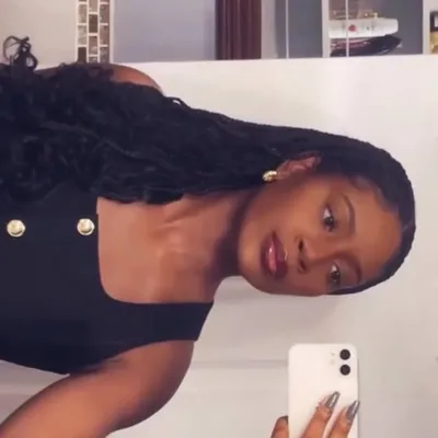 Mo🤎 profile