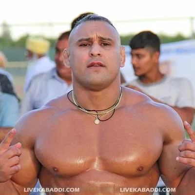 JAIRO CHAVEZ profile
