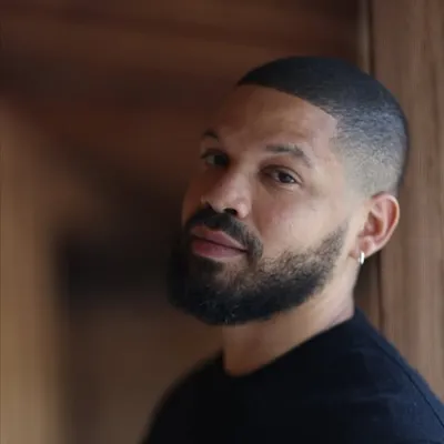 Jake Smollett profile