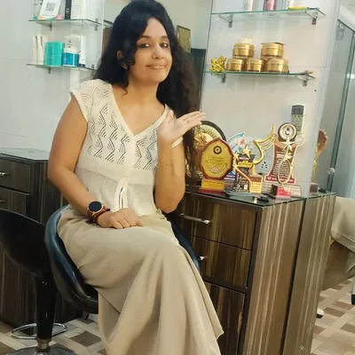 jalpa's Bridal Salon & Academy🧿 profile