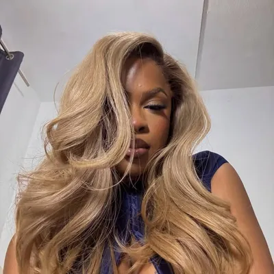 Jameela Joie profile