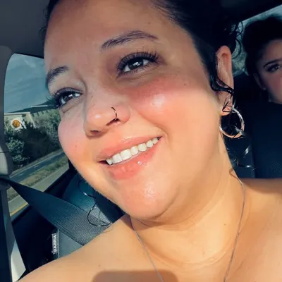 Jamie Bee profile