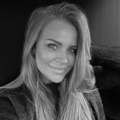 Jana Schmitt-Gau profile