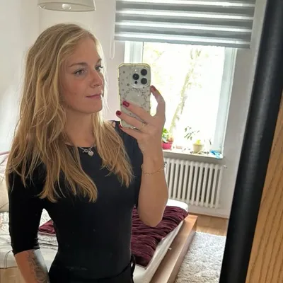 Janine Schmitz | Soldat | Leben profile