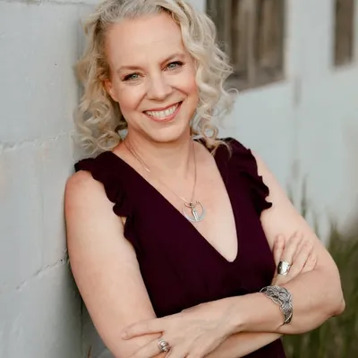 Janet Raftis profile