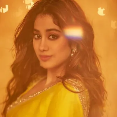 JANHVI KAPOOR & KHUSHI KAPOOR profile