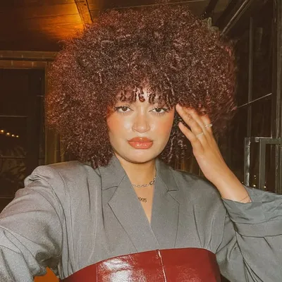 Janibell Brown profile