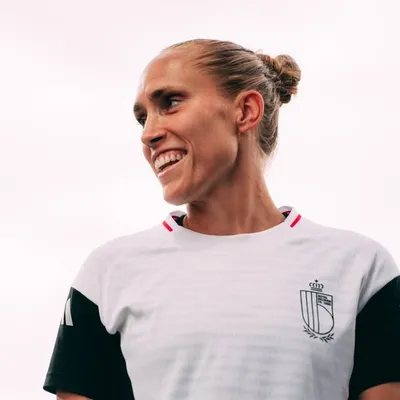 Janice Cayman profile