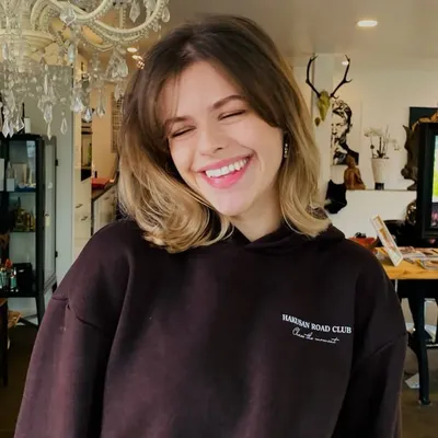 J a n i n a profile
