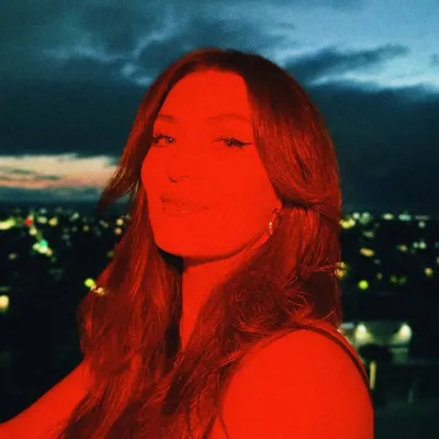Janine profile